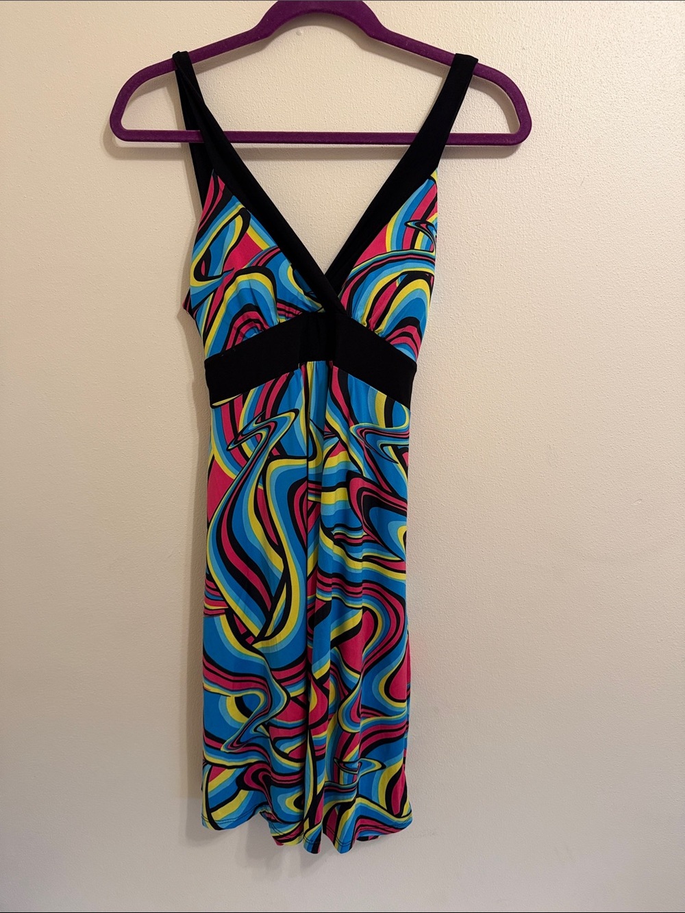 TuTu Fashion Vibrant Swirl Print Summer Dress with Black Accents